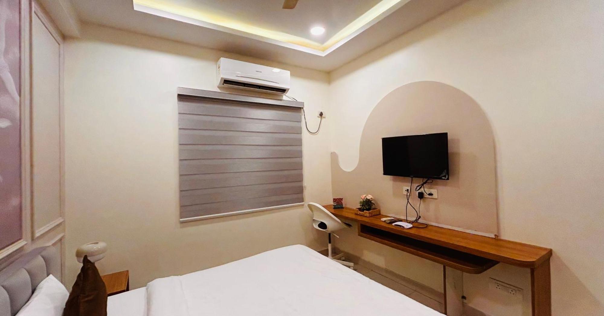 Dcasa Apartment Hotel 하이데라바드 외부 사진